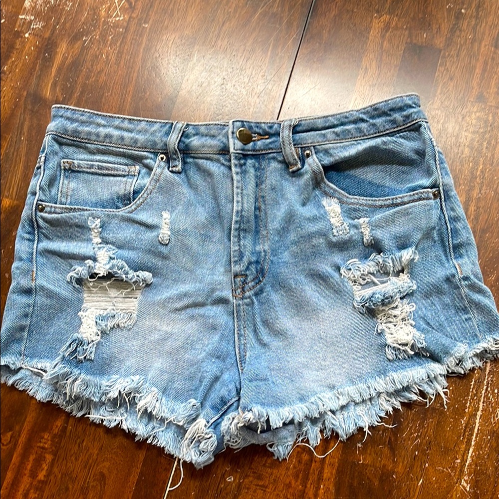 Zaful Women's Light Blue Distressed Denim Jean Shorts Cutoffs Size 6